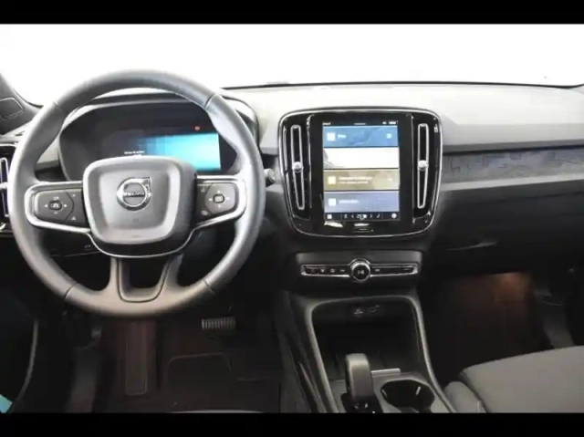 Volvo Ex40 twin performance 442ch plus awd — photo 30