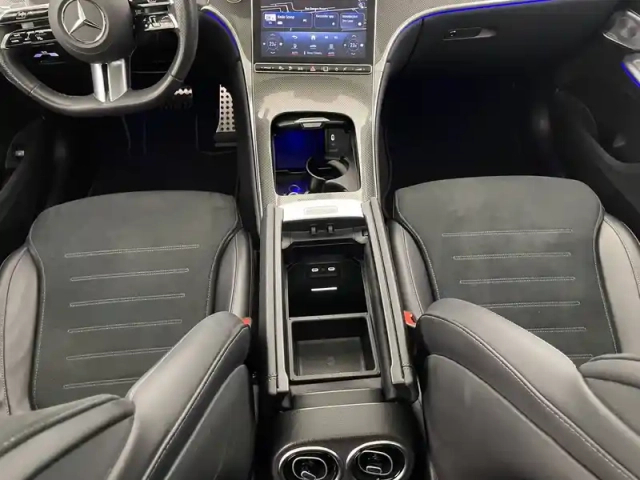 Mercedes Glc 300 e 9g-tronic 4matic — photo 30