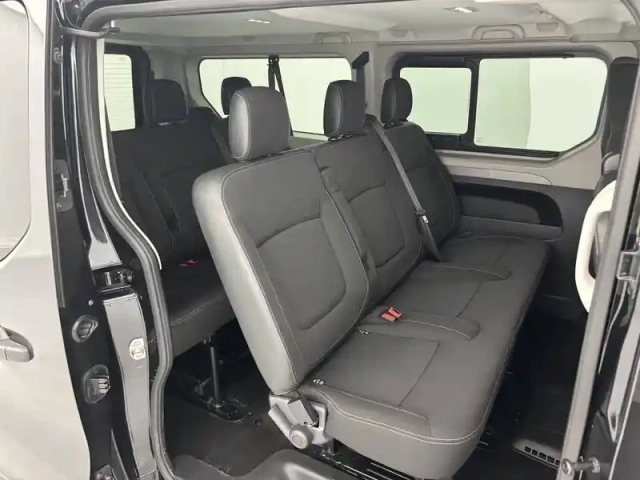 Renault Trafic blue dci 150 — photo 25