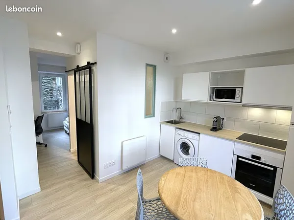 Studio meublé rénové 26,5 m² - Quatre-Moulins - Brest