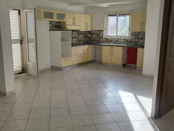 Appartement T3 vide Borgo