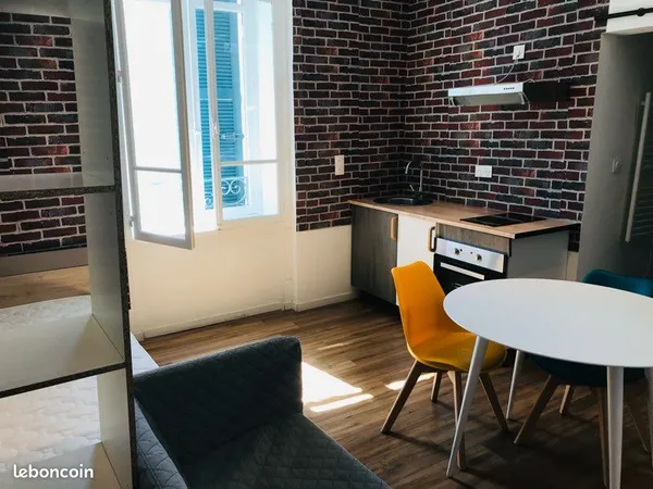 Beaux deux pièces et studios hypercentre