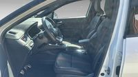 Renault Captur 1.3 TCe mild hybrid 140ch RS Line — photo 9