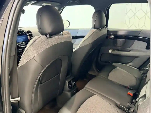 Mini Mini countryman 125 - 95 ch all4 bva6 — photo 17