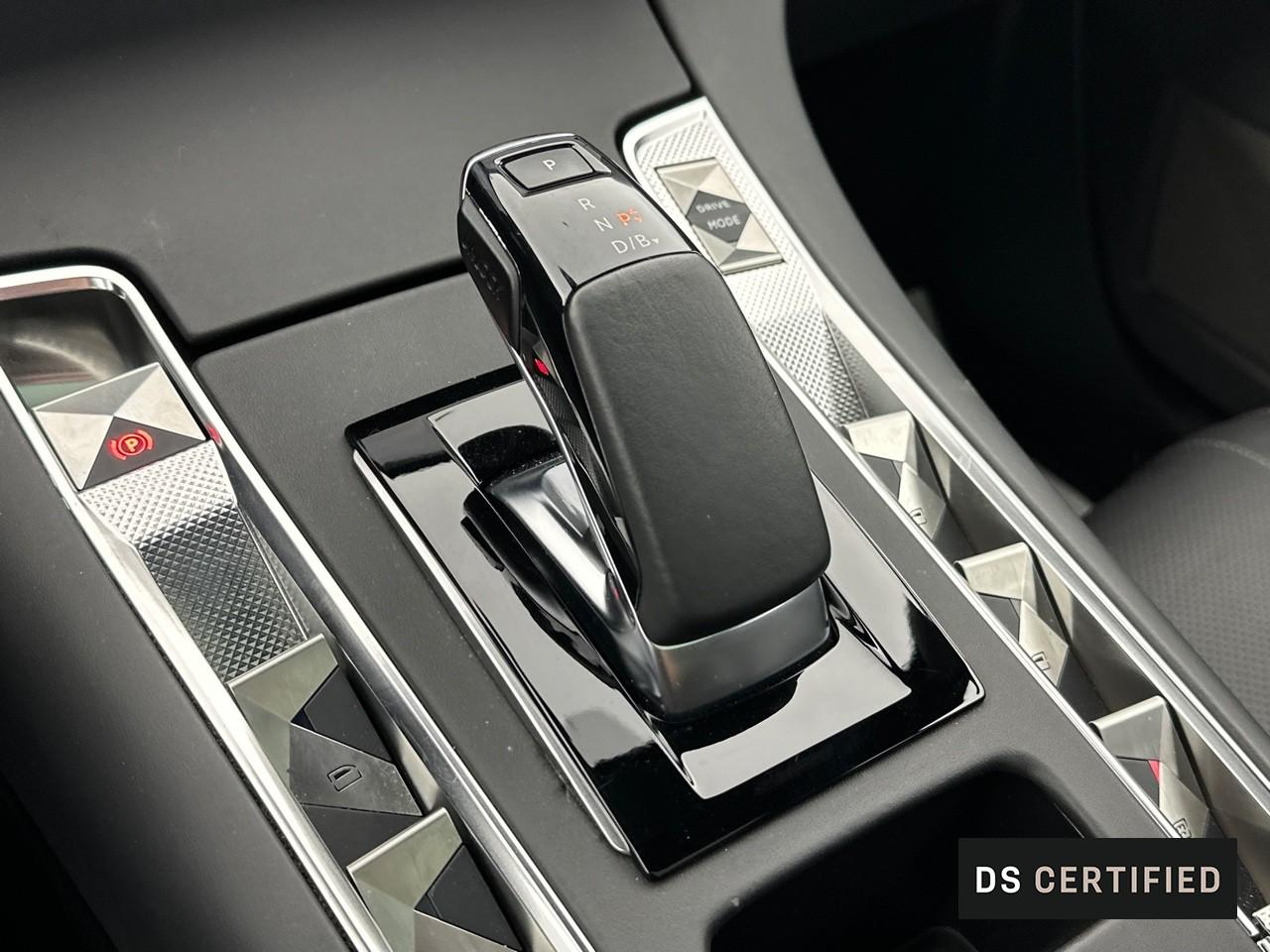 Ds Ds 7 crossback hybride rechargeable e-tense 360 eat8 4x4 performa — photo 34