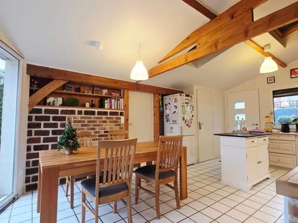 BOURGES MAISON 116M² 4 PIECES JARDIN GARAGE MARAIS