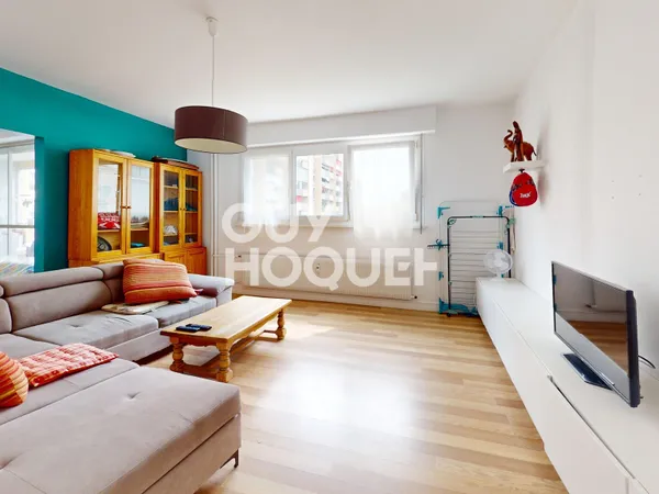 VENTE d'un appartement de type F3/F4 (105 m²) à MULHOUSE hyper centre