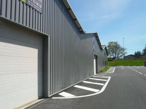 Entrepôt 625 m²