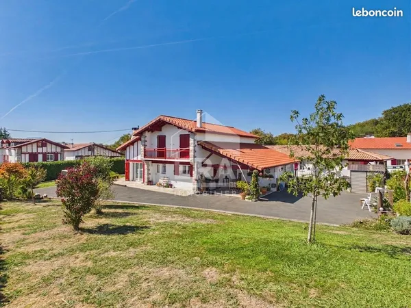 Maison 6 pièces 165 m²