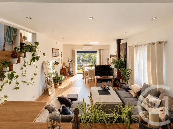 Maison 5 pièces 163 m²