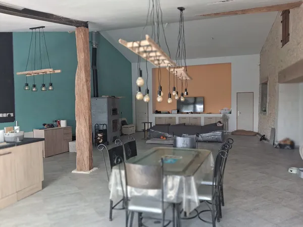 Maison plain pied entiérement rénovée
