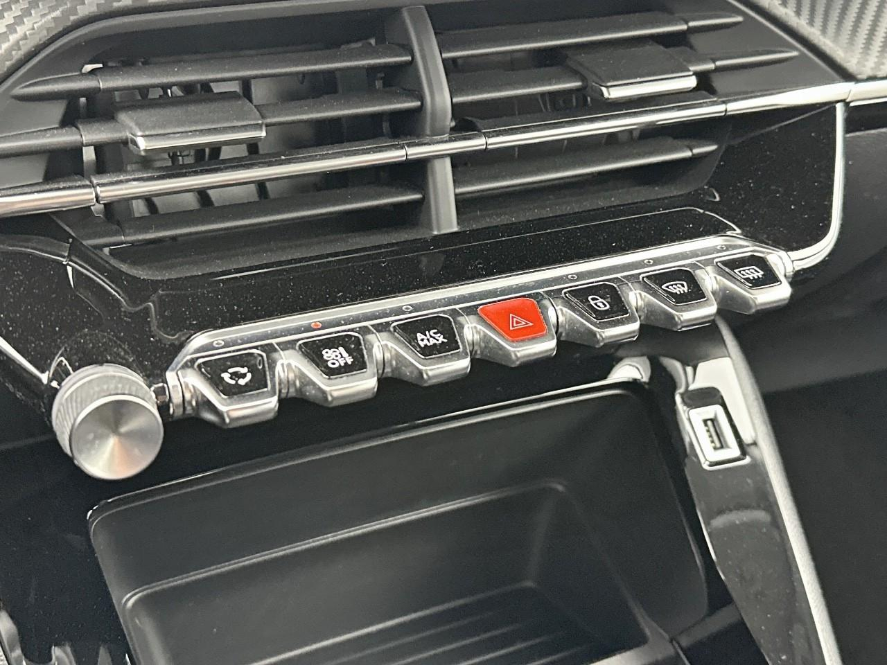 Peugeot 208 puretech 75 s&s bvm5 active — photo 26