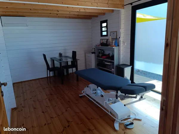 Cabinet paramédical à louer aux Avirons 15 m² 610 tout compris