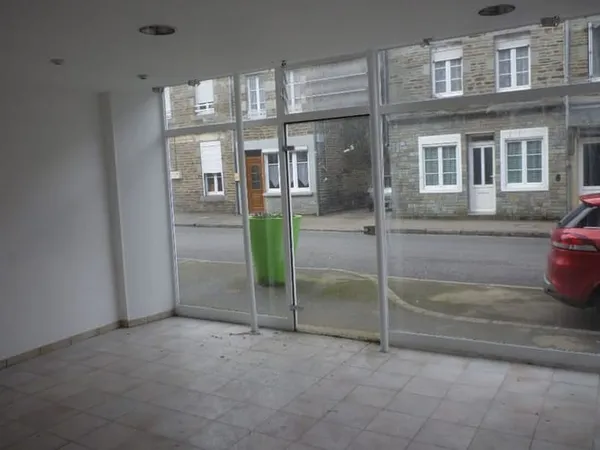 Immeuble 3 pièces 80 m²