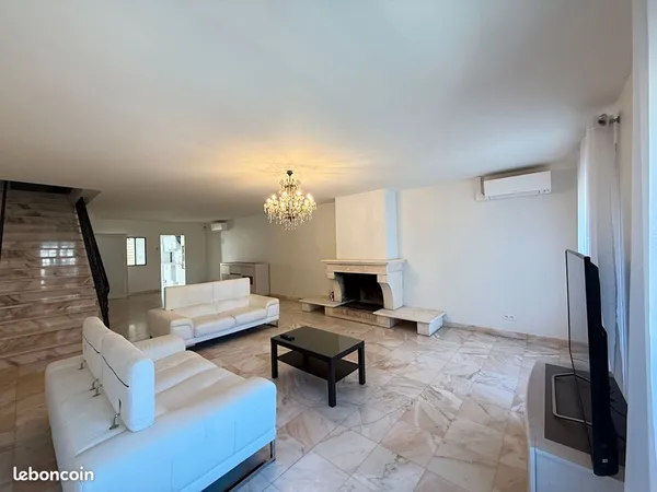 Maison de ville 4 pièces 169 m²