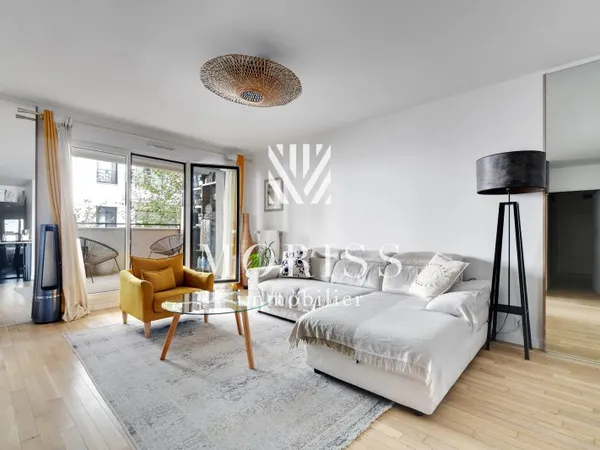 Clichy Centre-ville : Appartement 3/4 pièces de 88 M2 + 7,5 M2 de terrasse