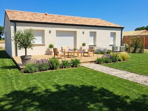 Maison 82 m² / 3 chambres à SAINT-MARTIN-DE-CRAU (13)
