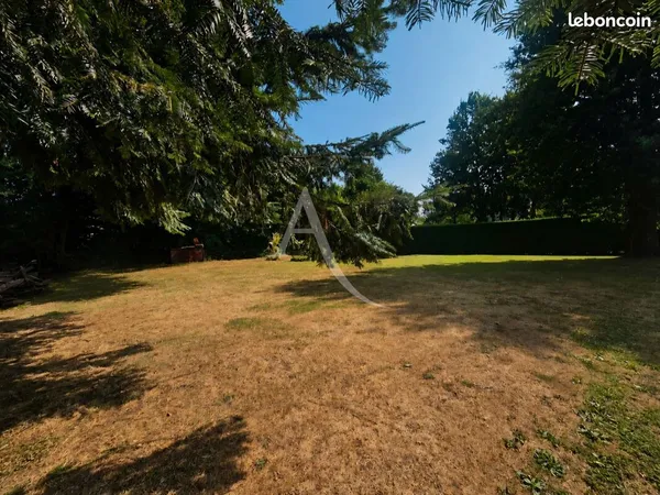Terrain 974 m² PEILLAC