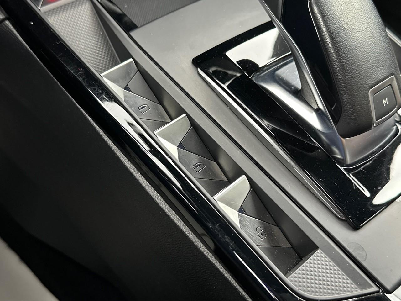 Ds Ds 3 crossback puretech 130 eat8 performance line+ — photo 33