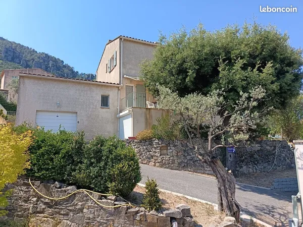 Maison 7 pièces 150 m²