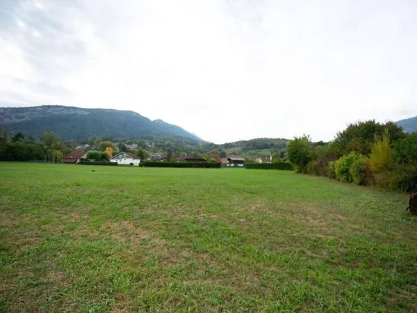 Terrain constructible 460 m²