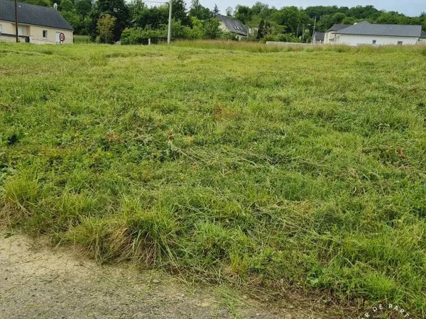 Terrain 1007 m²