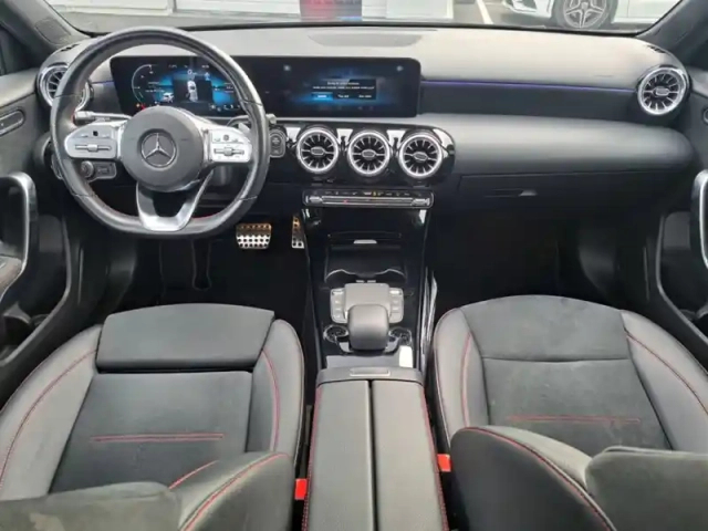 Mercedes Classe A 200 d amg line — photo 34