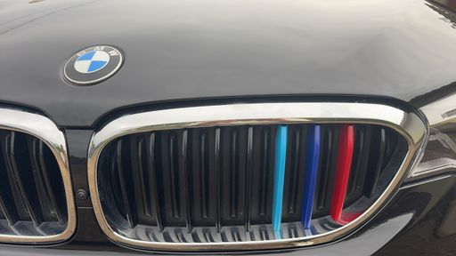 BMW Serie 5 530e iPerformance 252 Plug in Hybrid Steptronic8 - M Sport – 2020 – 115044 km – Hybride rechargeable – Boîte Automatique — photo 1