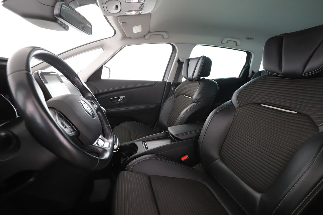Renault Grand Scenic 1.3 TCe Energy Bose Edition EDC — photo 9