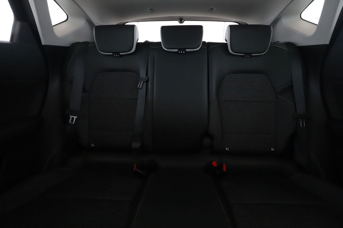 Renault Captur 1.3 TCe Intens EDC — photo 14
