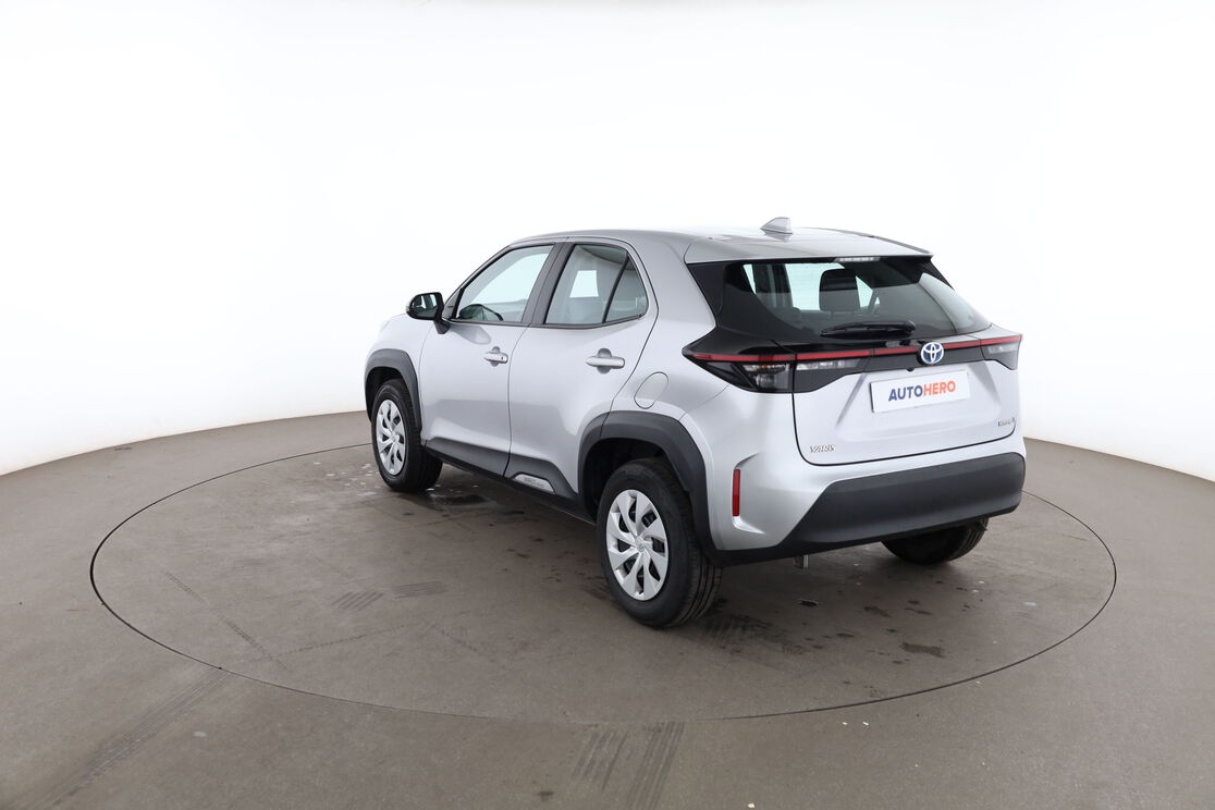 Toyota Yaris Cross 1.5 Hybride 2WD Dynamic — photo 3