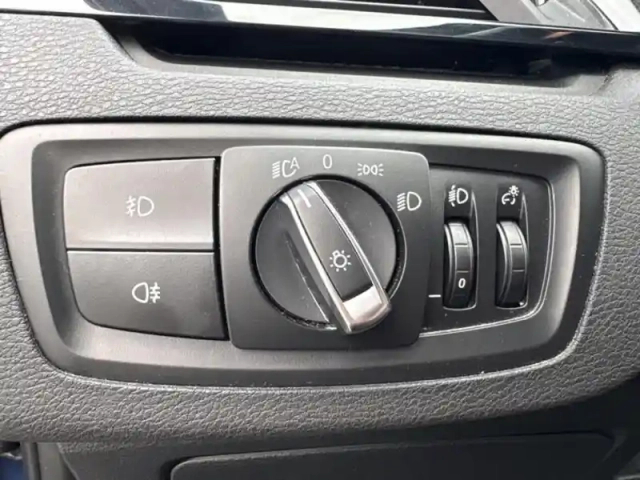 Bmw X1 sdrive18da 150ch business design — photo 10