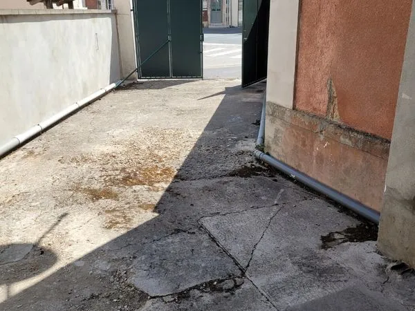 Garage et parking Vente Magenta 80000€