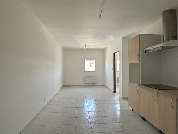 Bureaux Lambesc 2 pièce(s) 38.88 m2