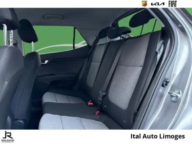 Kia Stonic 1.0 t-gdi 100ch active dct7 — photo 10