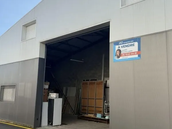 Local commercial 117 m²