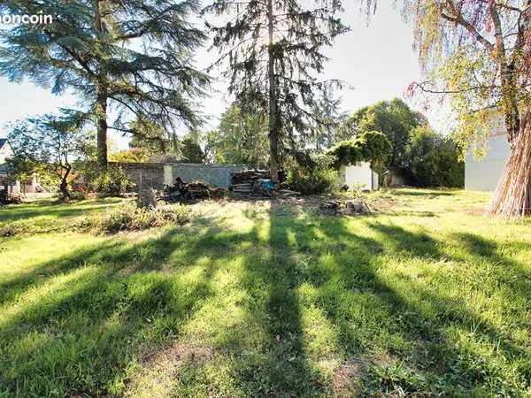 Terrain 757 m² MURS ERIGNE