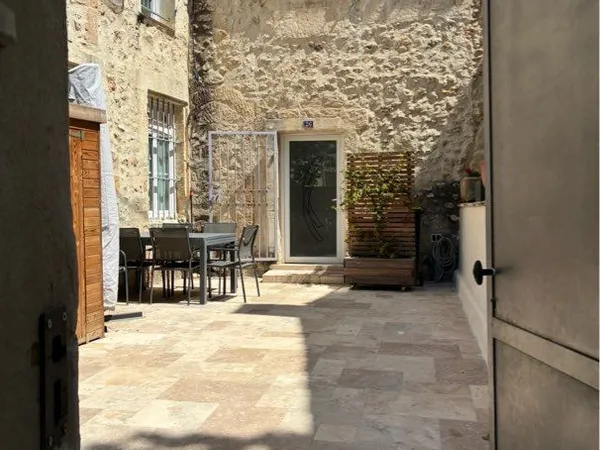 Maison de village