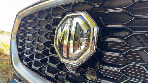 MG ZS 1.0 T-GDi 111 2WD BVA - Luxury – 2022 – 21393 km – Essence – Boîte Automatique — photo 10