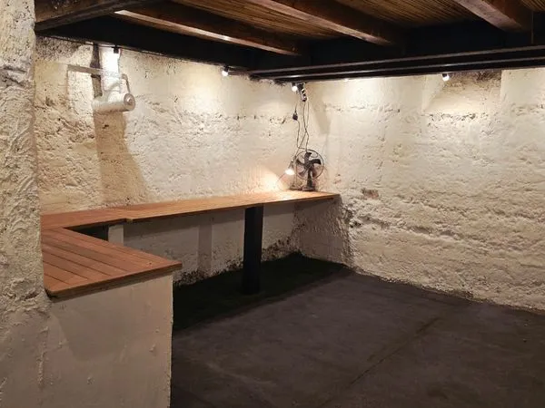 Local de stockage / atelier 37 m² - Décines-Charpieu