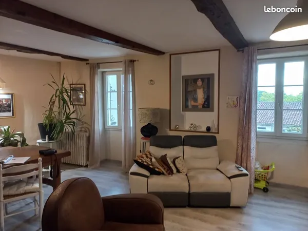 Maison 22 pièces 420 m²