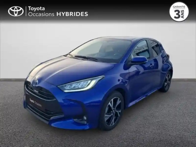 Toyota Yaris 116h design 5p mc24