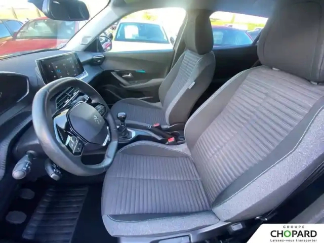 Peugeot 2008 puretech 100 s&amp;s bvm6 — photo 9