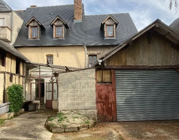 Entrepôt / local industriel Ivoy Le Pre 400 m2 .
