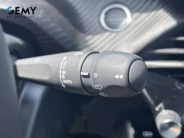 Peugeot 2008 electrique 54 kwh 156 ch — photo 37