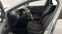 Renault Clio 1.6 E-Tech hybride 140ch Business -21N — photo 12