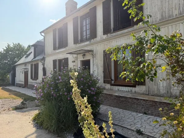 Maison 8 pièces 145 m²