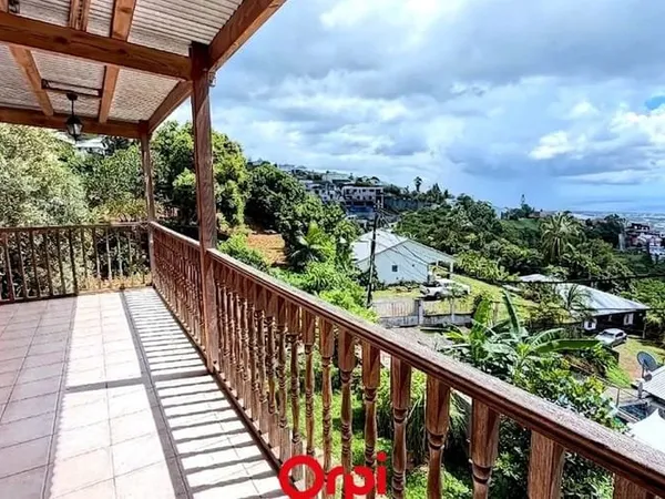 Maison 6 pièces 180 m²