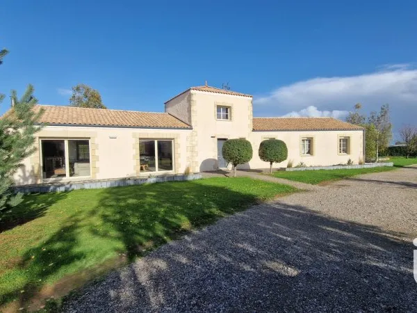 Maison 6 pièces 200 m²