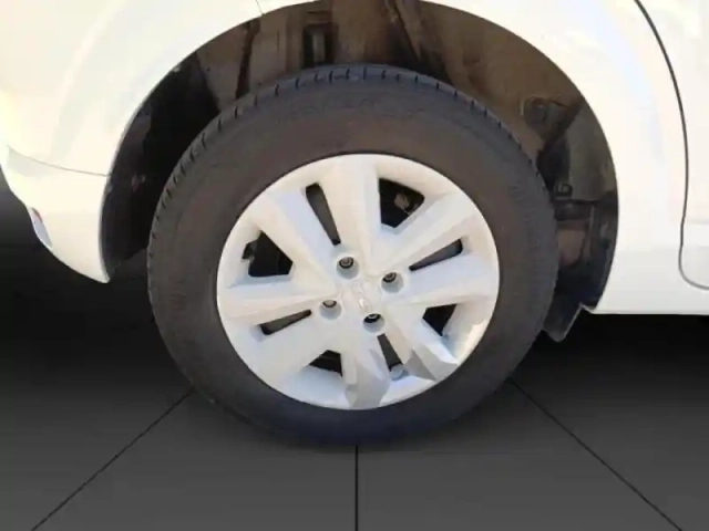 Dacia Sandero 1.0 eco-g 100ch expression — photo 5